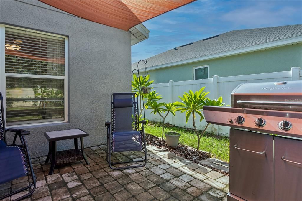 For Sale: $345,000 (3 beds, 2 baths, 1394 Square Feet)