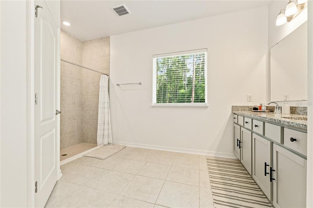 En Venta: $414,900 (5 camas, 3 baños, 2286 Pies cuadrados)