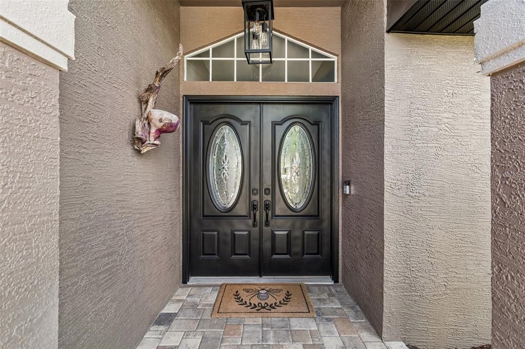For Sale: $450,000 (3 beds, 2 baths, 1756 Square Feet)