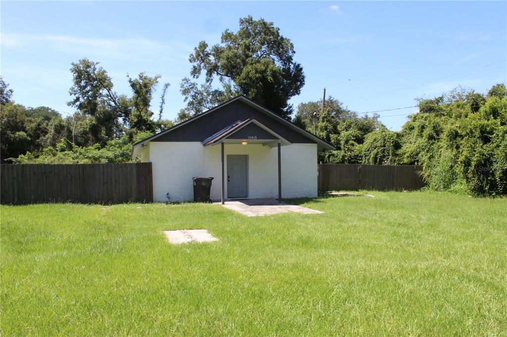 For Rent: $1,895 (3 beds, 2 baths, 1248 Square Feet)