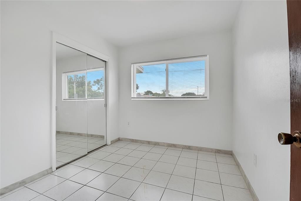 For Rent: $2,300 (3 beds, 2 baths, 1385 Square Feet)
