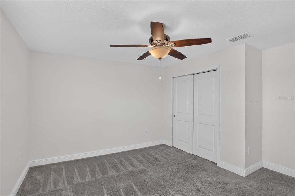 For Rent: $3,100 (5 beds, 3 baths, 2672 Square Feet)