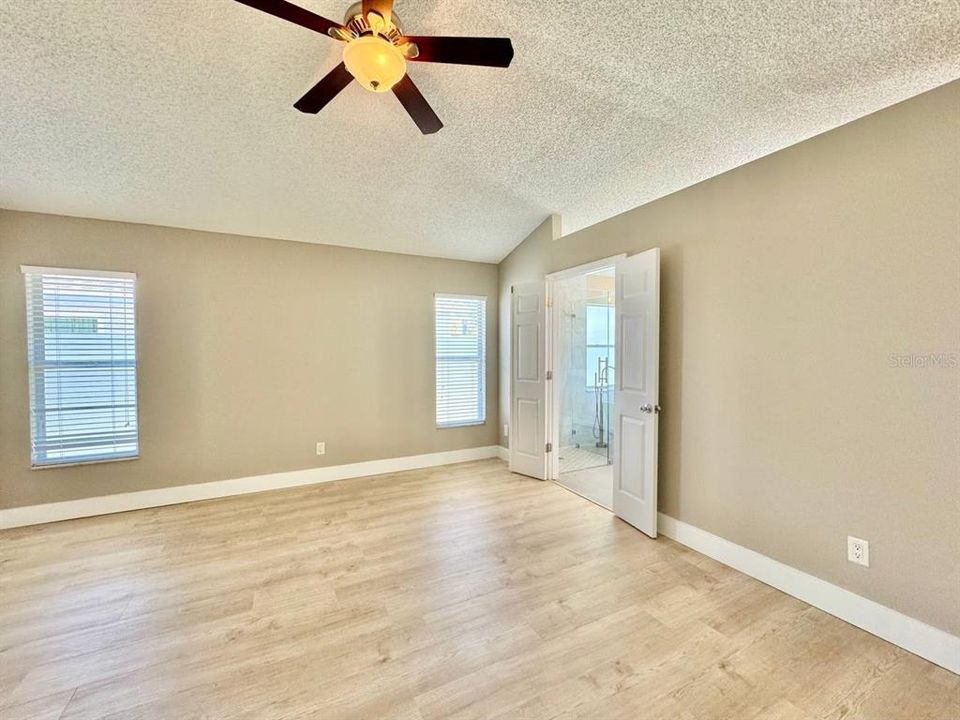 For Rent: $2,850 (3 beds, 2 baths, 1604 Square Feet)