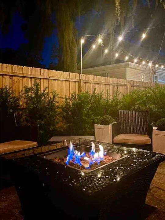 For Rent: $3,500 (4 beds, 3 baths, 1960 Square Feet)