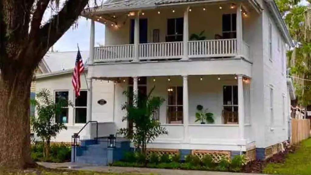 For Rent: $3,500 (4 beds, 3 baths, 1960 Square Feet)
