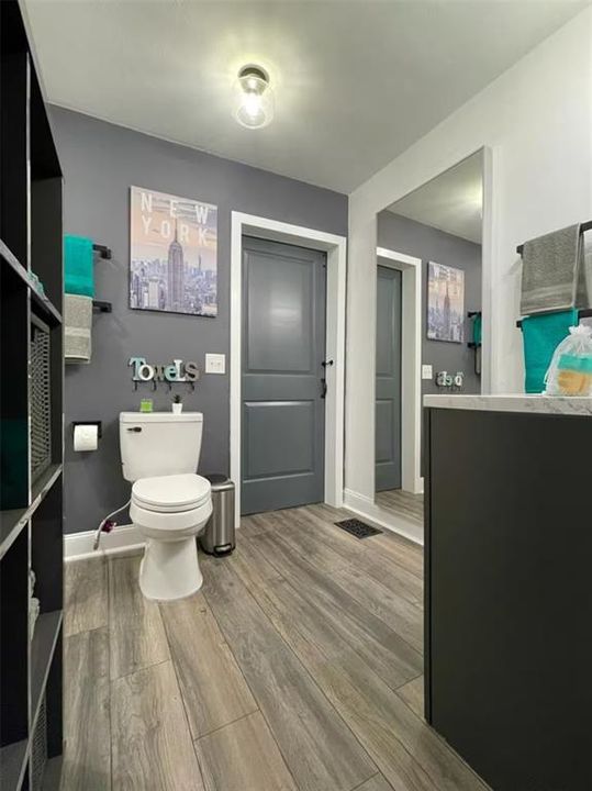 For Rent: $3,500 (4 beds, 3 baths, 1960 Square Feet)