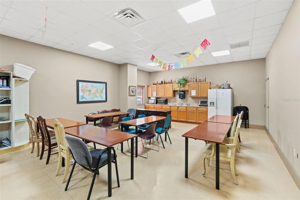 For Sale: $6,000,000 (0 beds, 0 baths, 31060 Square Feet)