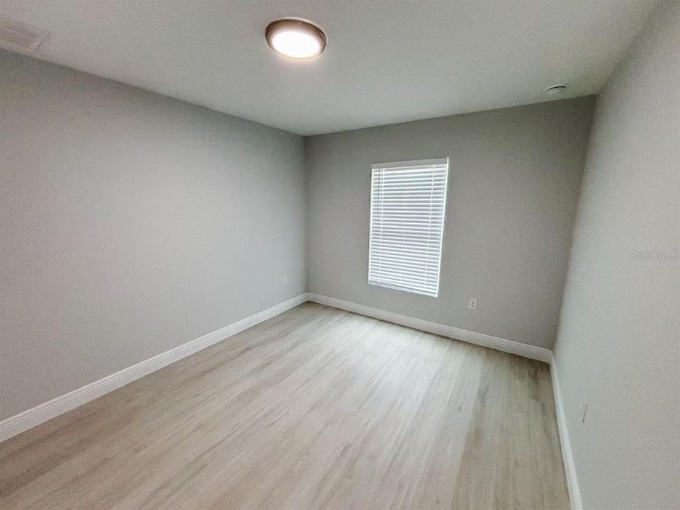 В аренду: $1,700 (3 спален, 2 ванн, 1429 Квадратных фут)