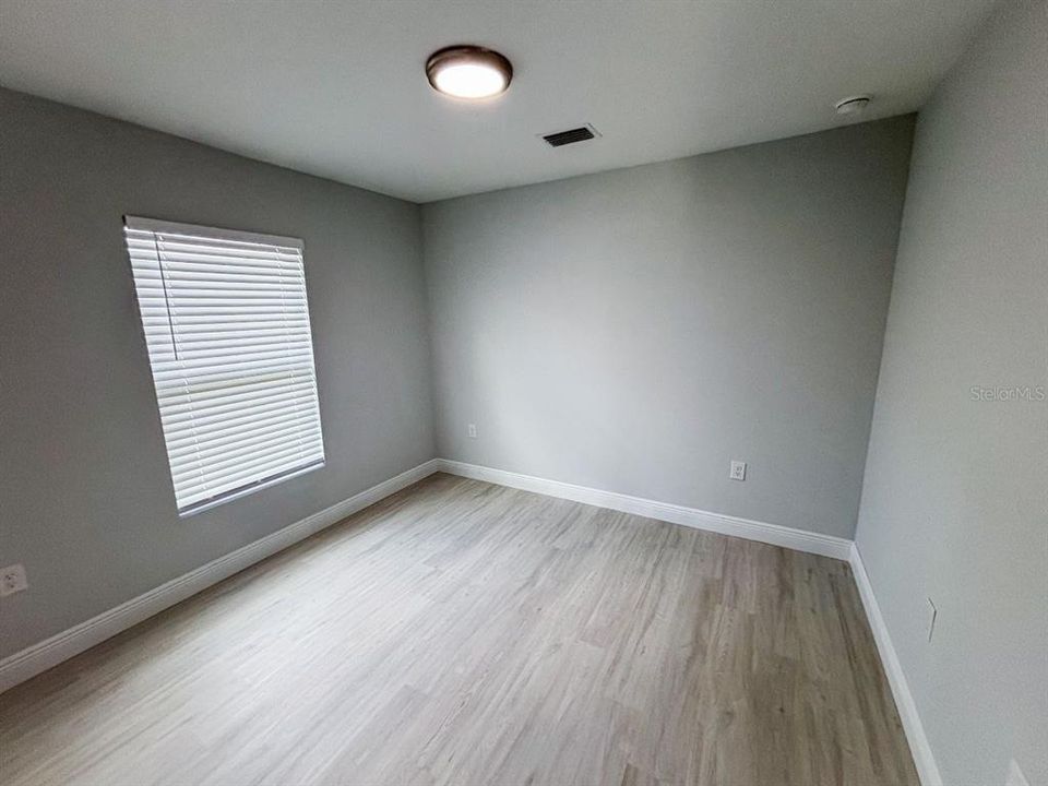 В аренду: $1,700 (3 спален, 2 ванн, 1429 Квадратных фут)