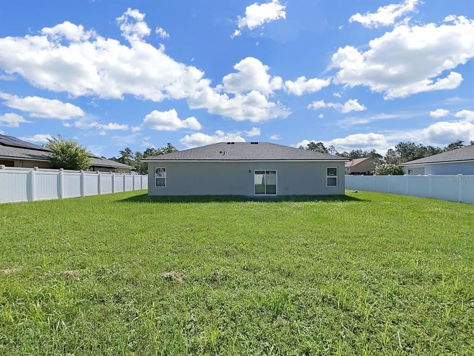 For Sale: $264,900 (4 beds, 2 baths, 1578 Square Feet)