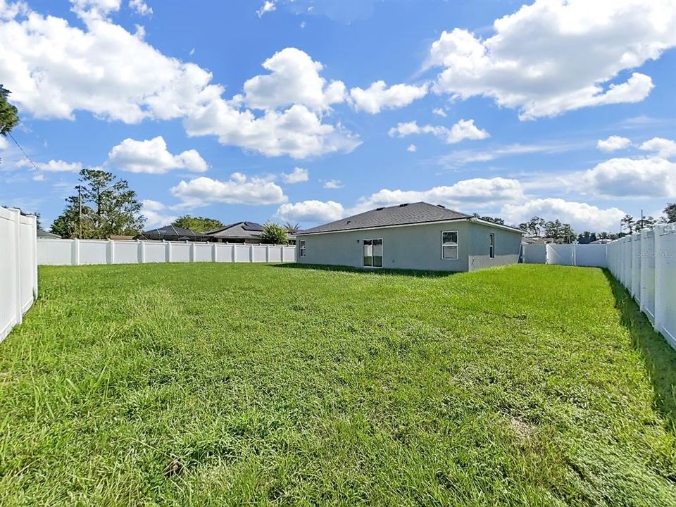 For Sale: $264,900 (4 beds, 2 baths, 1578 Square Feet)
