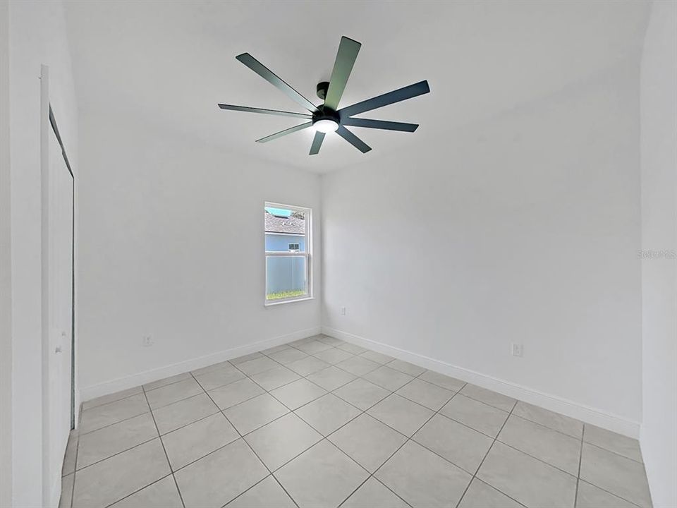 For Sale: $264,900 (4 beds, 2 baths, 1578 Square Feet)