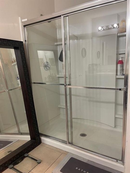 En Venta: $319,900 (3 camas, 2 baños, 1569 Pies cuadrados)