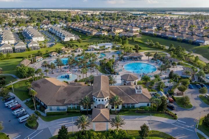 For Sale: $695,000 (8 beds, 5 baths, 3909 Square Feet)