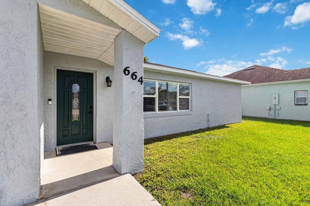 En Venta: $299,000 (3 camas, 3 baños, 2110 Pies cuadrados)