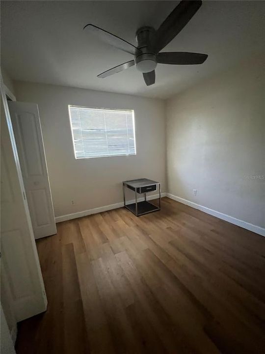 For Rent: $2,490 (3 beds, 1 baths, 950 Square Feet)