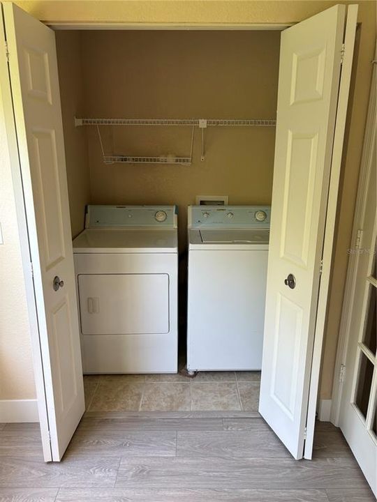 For Rent: $1,400 (1 beds, 1 baths, 711 Square Feet)