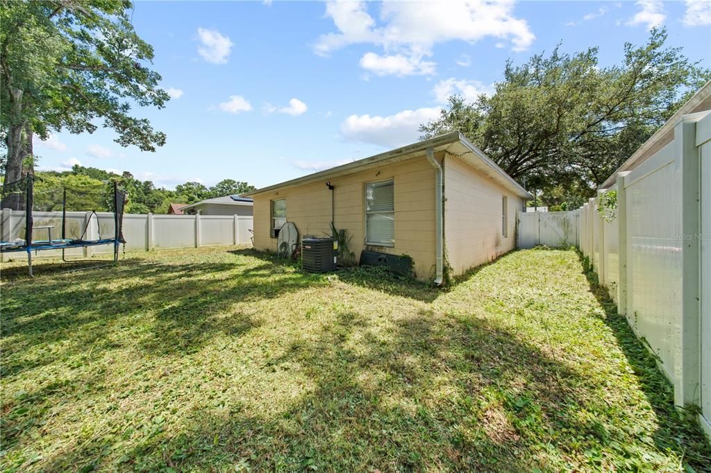 For Sale: $309,900 (3 beds, 2 baths, 1200 Square Feet)