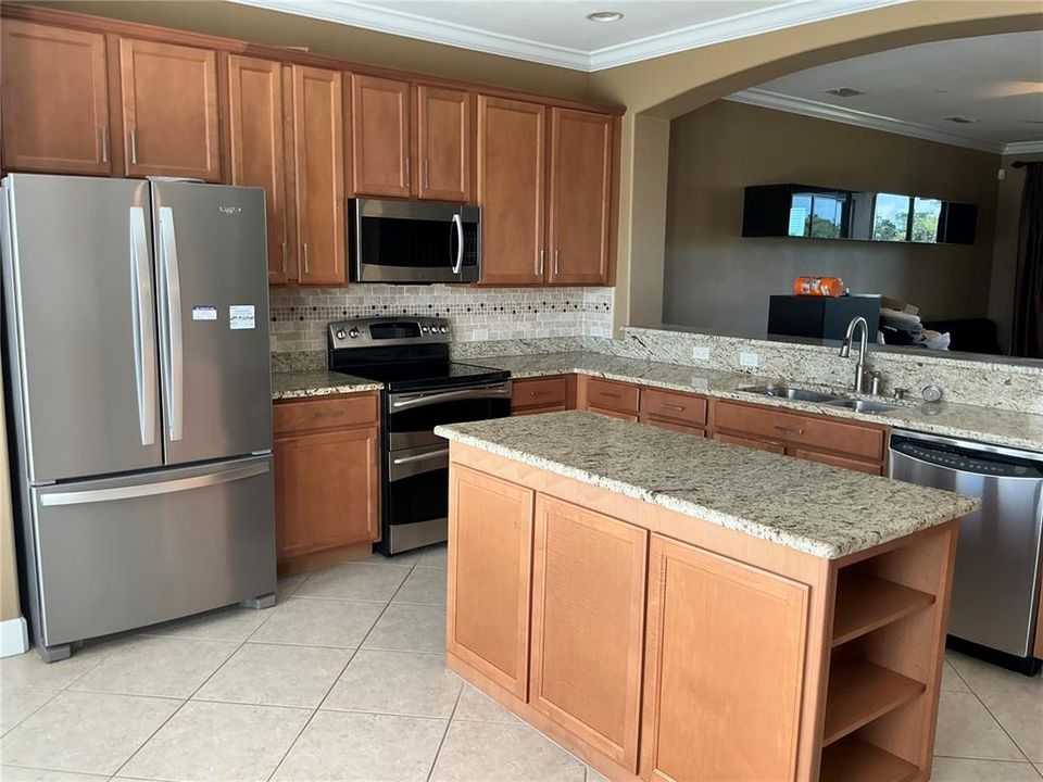 En Venta: $509,000 (3 camas, 2 baños, 2088 Pies cuadrados)
