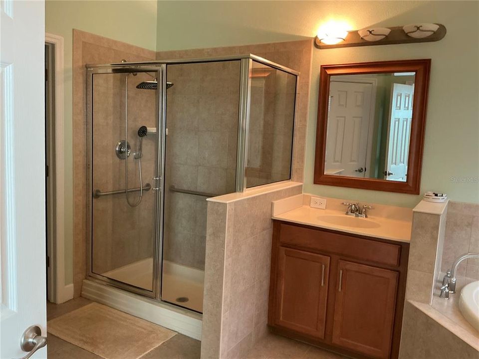 En Venta: $509,000 (3 camas, 2 baños, 2088 Pies cuadrados)