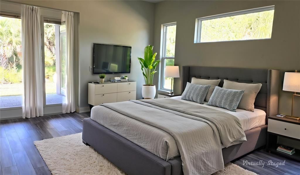 For Sale: $699,900 (3 beds, 2 baths, 2899 Square Feet)