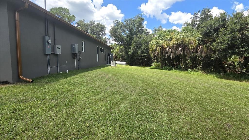 For Sale: $699,900 (3 beds, 2 baths, 2899 Square Feet)