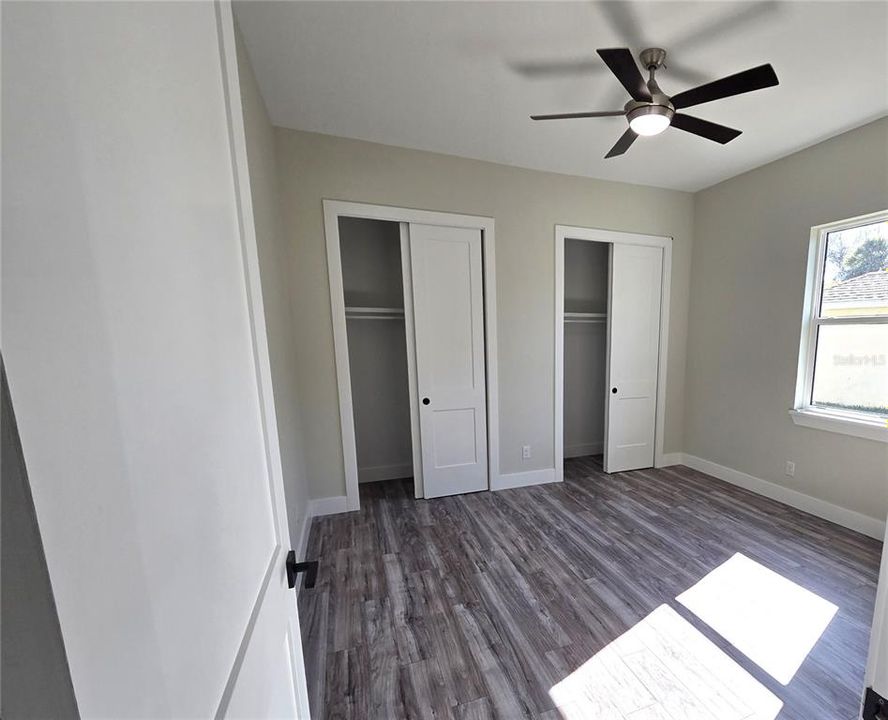 For Sale: $699,900 (3 beds, 2 baths, 2899 Square Feet)