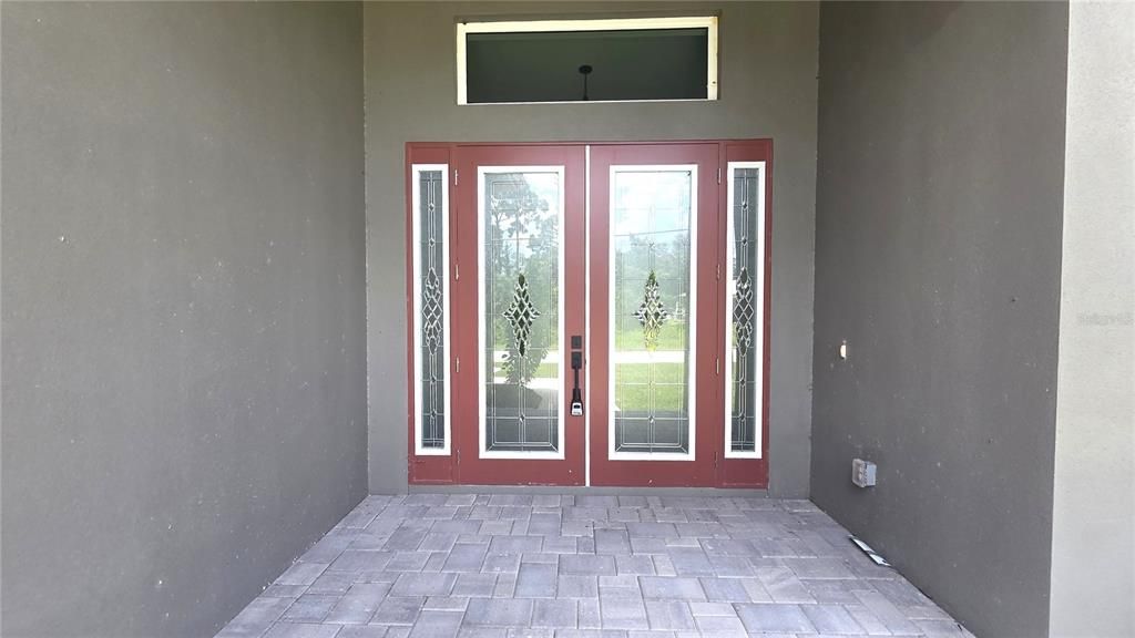 For Sale: $699,900 (3 beds, 2 baths, 2899 Square Feet)