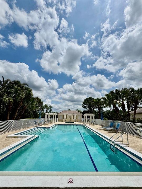 For Rent: $3,300 (2 beds, 2 baths, 1707 Square Feet)
