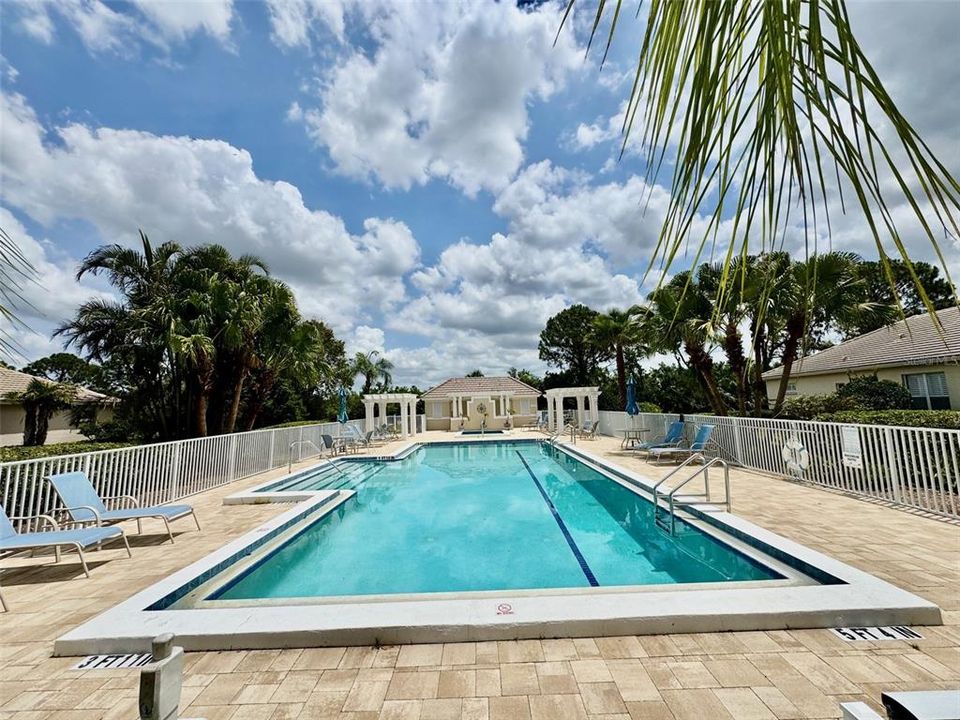 For Rent: $3,300 (2 beds, 2 baths, 1707 Square Feet)