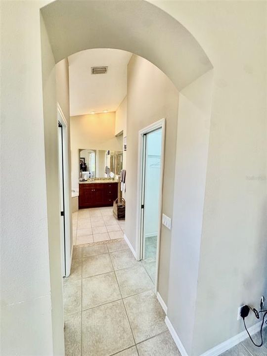 For Rent: $3,300 (2 beds, 2 baths, 1707 Square Feet)