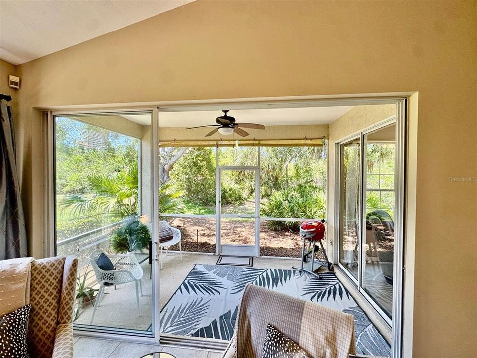 For Rent: $3,300 (2 beds, 2 baths, 1707 Square Feet)