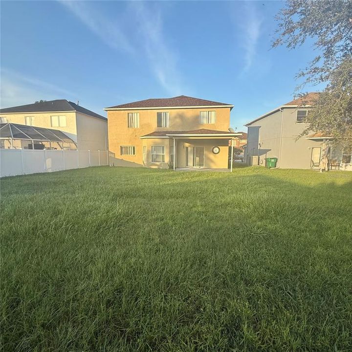 For Rent: $2,500 (4 beds, 2 baths, 2154 Square Feet)
