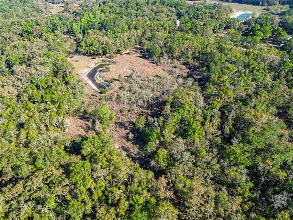待售: $732,500 (45.97 acres)