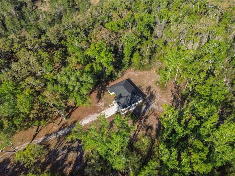 待售: $732,500 (45.97 acres)