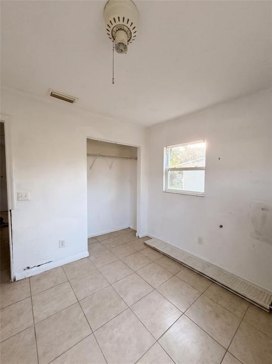 For Sale: $329,900 (3 beds, 2 baths, 1260 Square Feet)