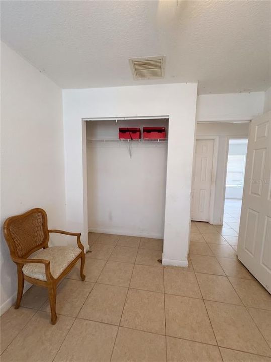 For Sale: $329,900 (3 beds, 2 baths, 1260 Square Feet)