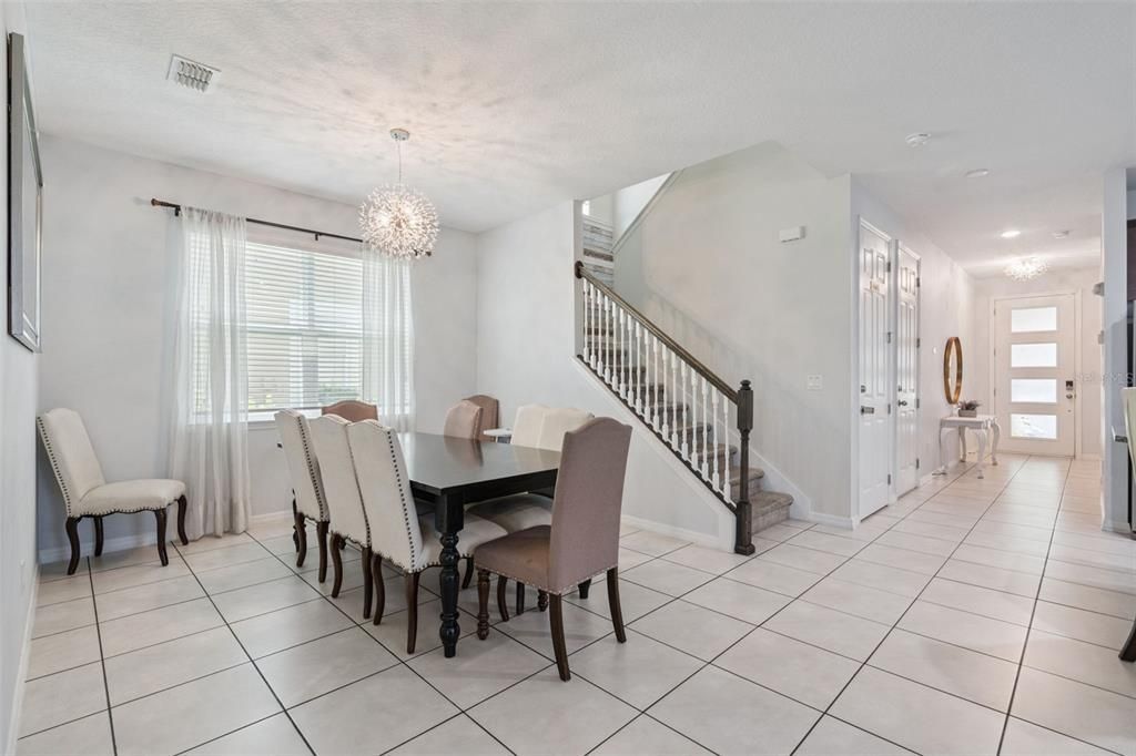 For Sale: $648,000 (7 beds, 6 baths, 3533 Square Feet)