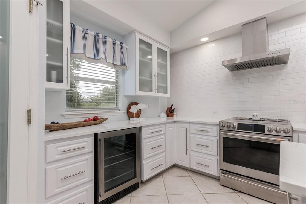 En Venta: $458,000 (2 camas, 2 baños, 2116 Pies cuadrados)