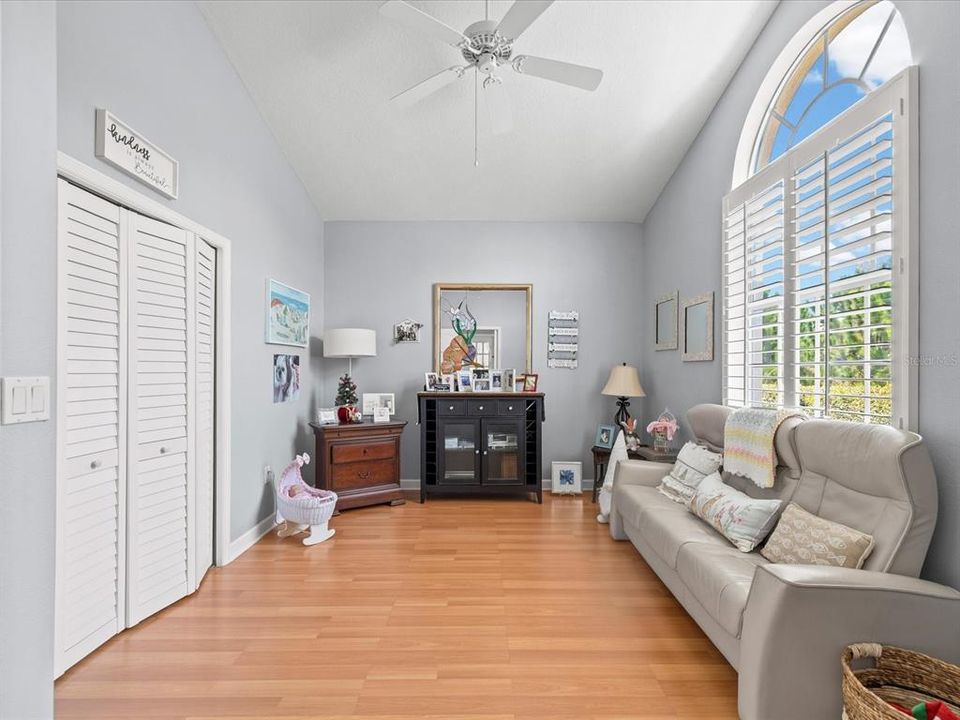 For Sale: $499,000 (4 beds, 3 baths, 2320 Square Feet)