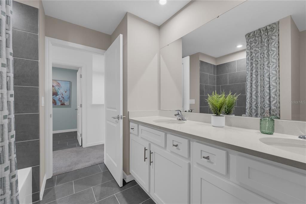 For Sale: $354,990 (4 beds, 2 baths, 2160 Square Feet)