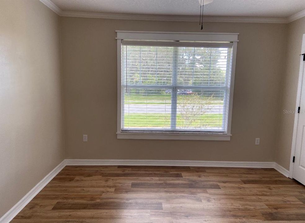 For Rent: $2,000 (3 beds, 2 baths, 1420 Square Feet)