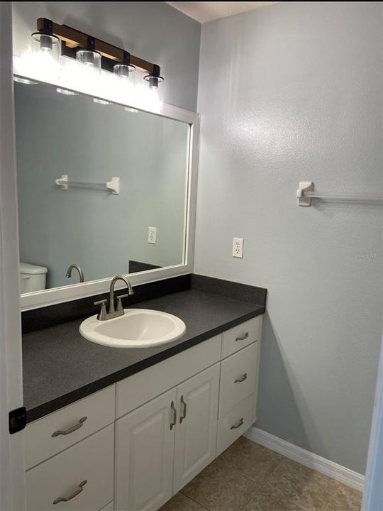 For Rent: $2,000 (3 beds, 2 baths, 1420 Square Feet)