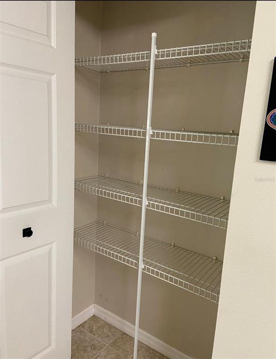 For Rent: $2,000 (3 beds, 2 baths, 1420 Square Feet)