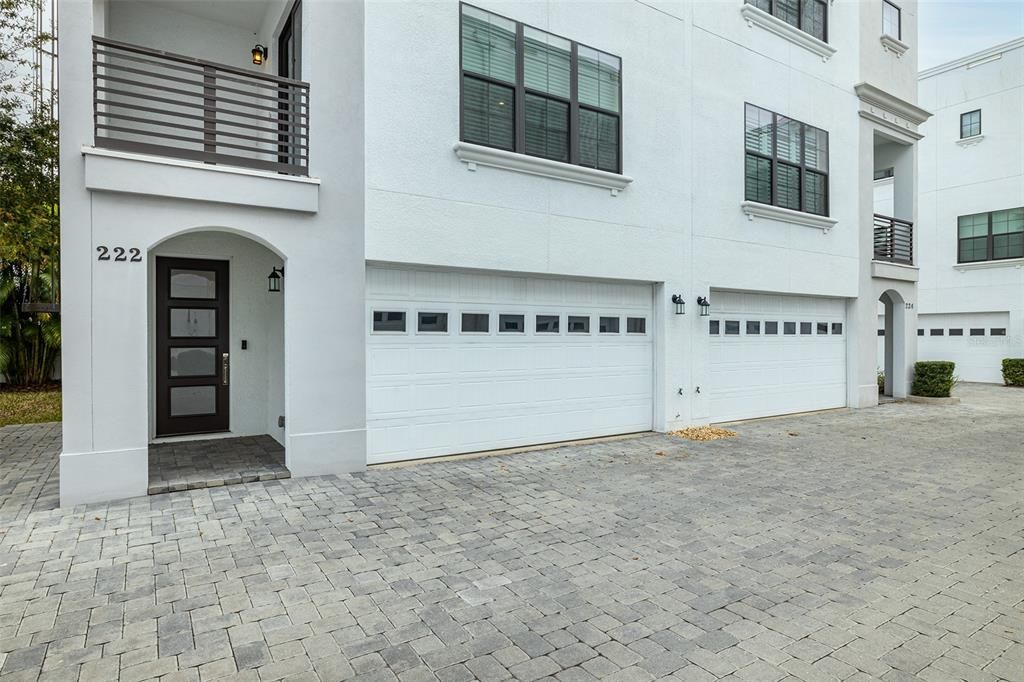 For Rent: $4,500 (3 beds, 3 baths, 2824 Square Feet)