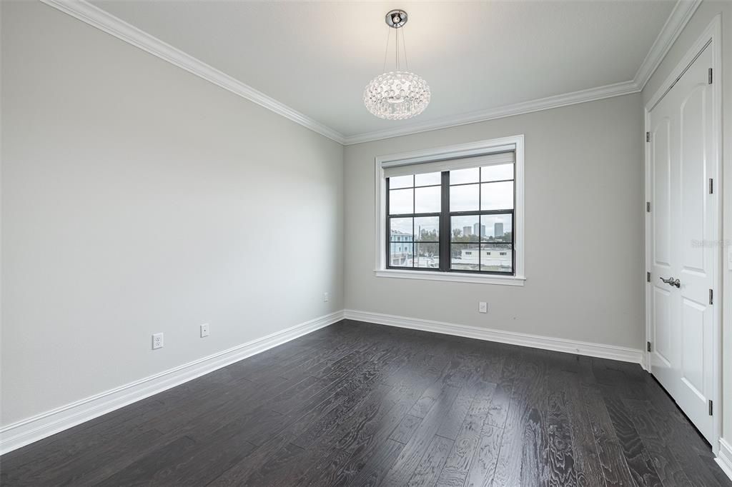 For Rent: $4,500 (3 beds, 3 baths, 2824 Square Feet)