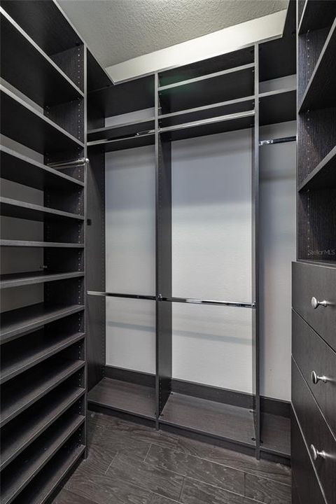 For Rent: $4,500 (3 beds, 3 baths, 2824 Square Feet)
