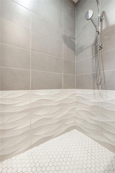 For Rent: $4,500 (3 beds, 3 baths, 2824 Square Feet)