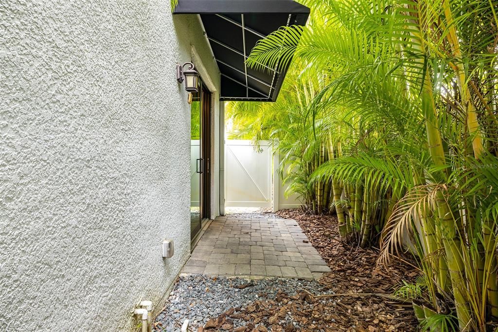 For Rent: $4,500 (3 beds, 3 baths, 2824 Square Feet)