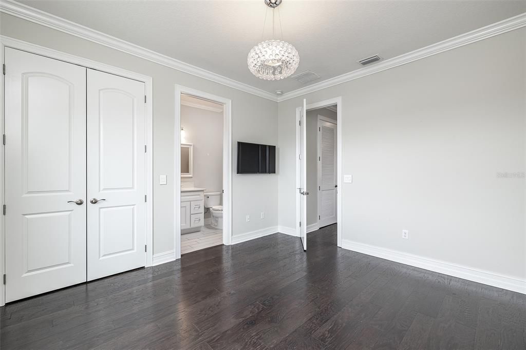 For Rent: $4,500 (3 beds, 3 baths, 2824 Square Feet)